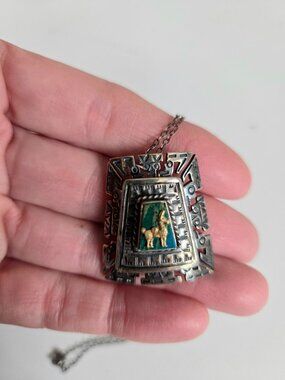 Sterling Silver Vintage Peruvian necklace Pendant Brooch Green Stone Gold Lama